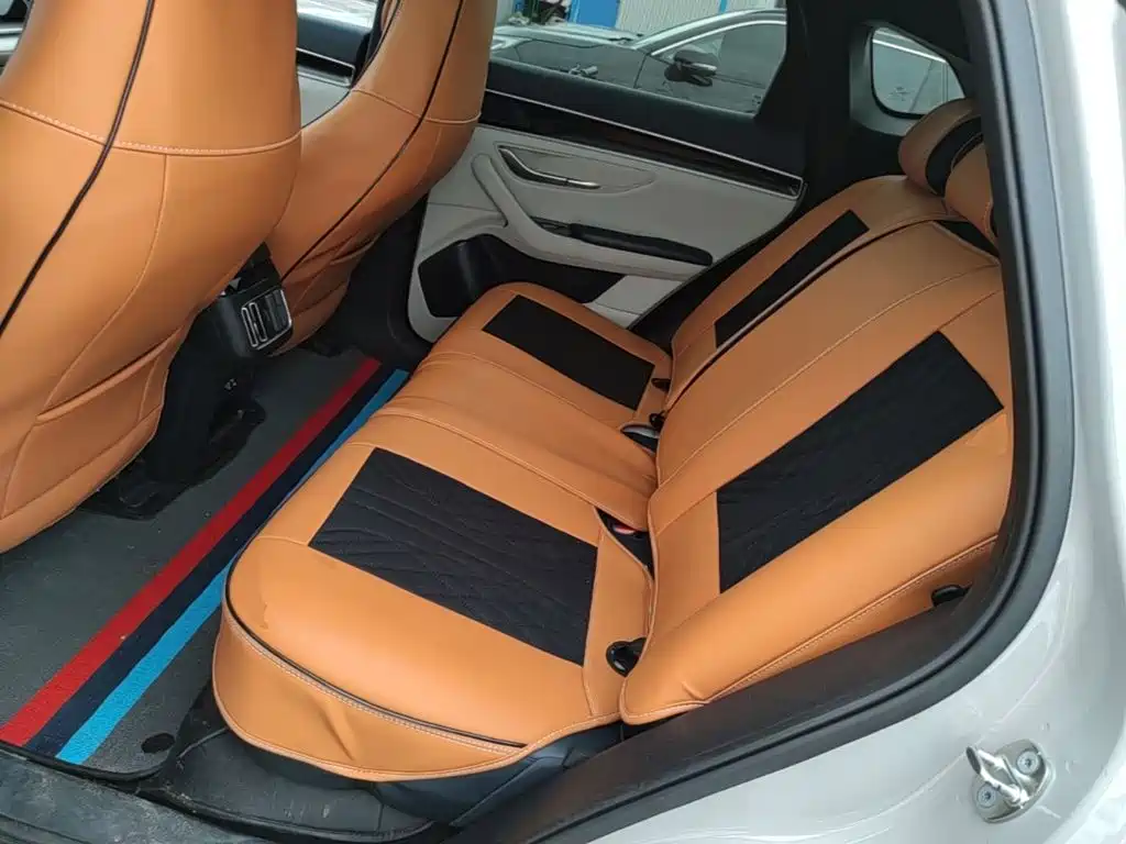 BYD PLUS New Energy — миниатюра 17