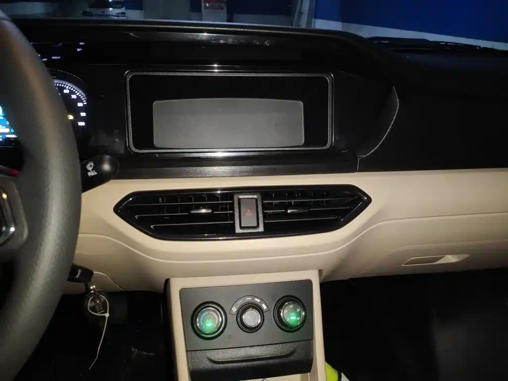 Kuayue Kuayue Star V7 EV — миниатюра 14