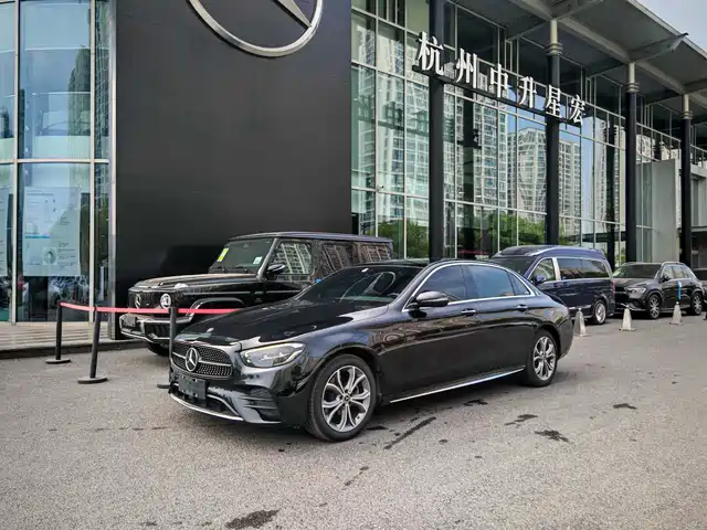 MERCEDES-BENZ  E CLASS 2023