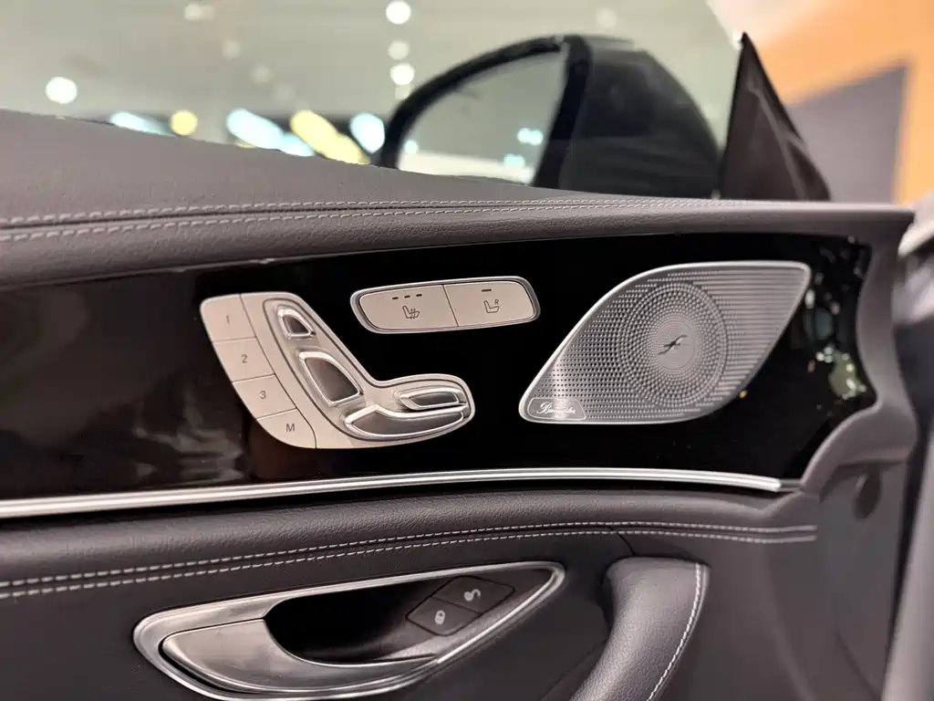 MERCEDES-BENZ AMG GT