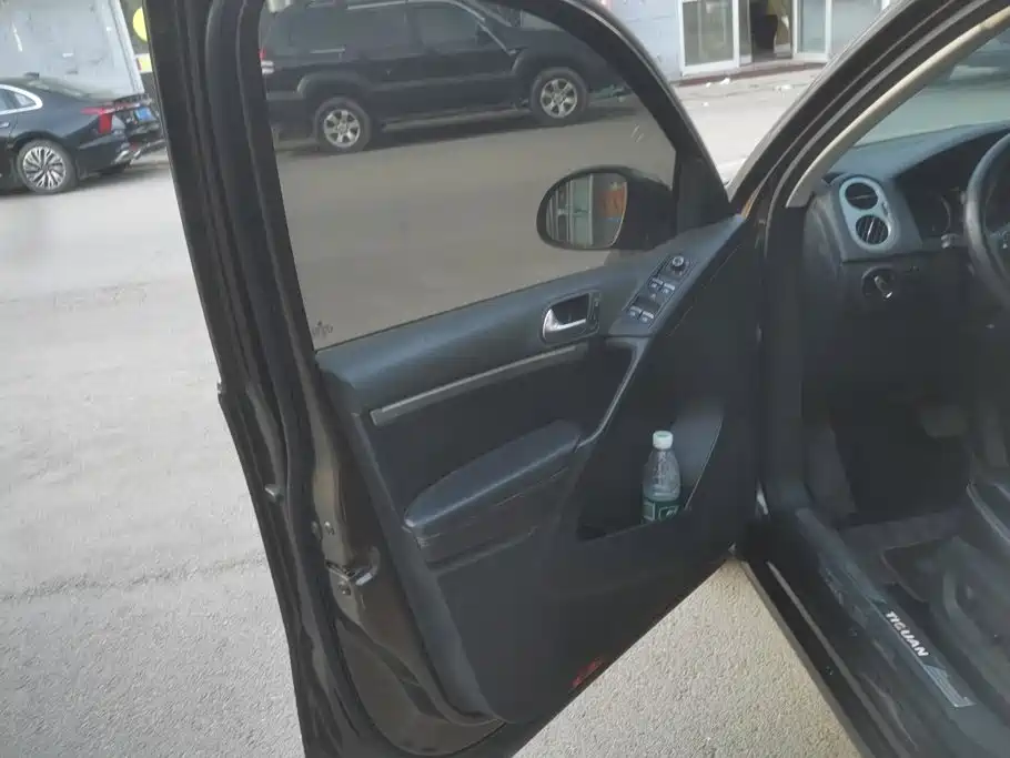 Volkswagen Tiguan — миниатюра 7