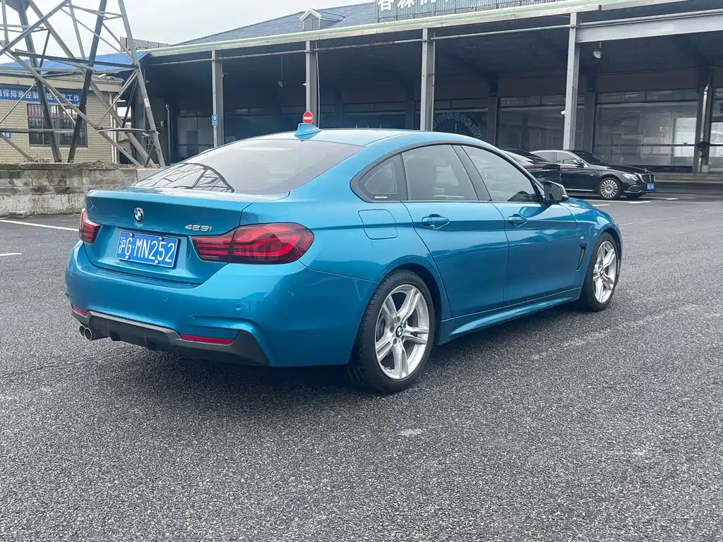 BMW 4 Series — миниатюра 4