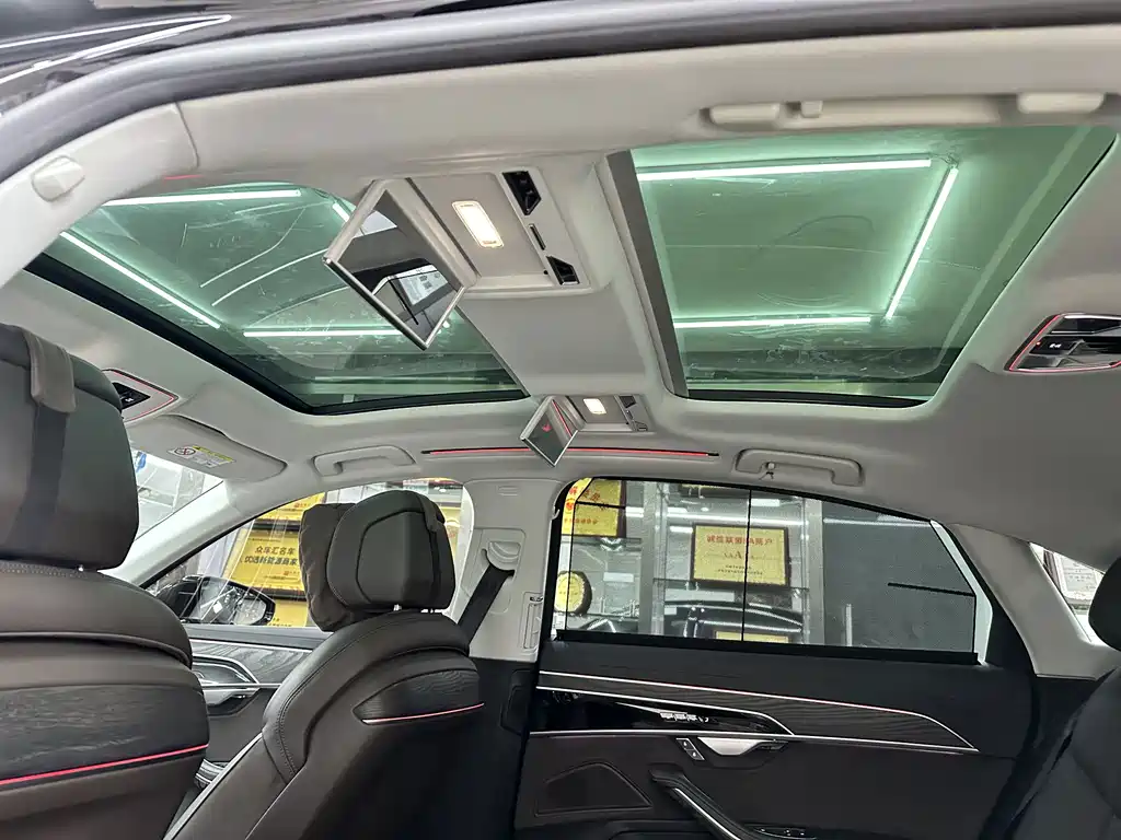 Audi A8 — миниатюра 10