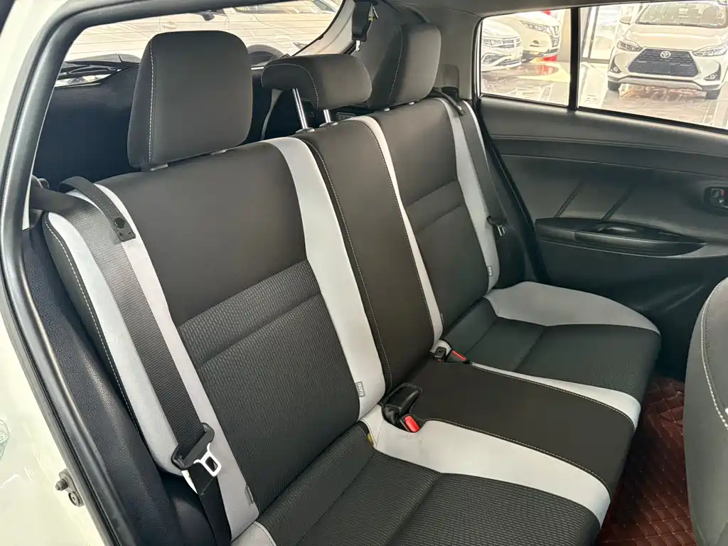 TOYOTA YARIS L ZHIXUAN