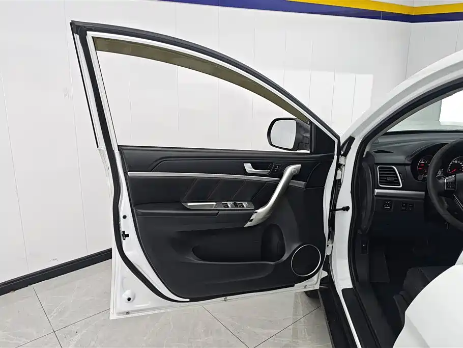 Haval M6 2019 1.5T DCT VI