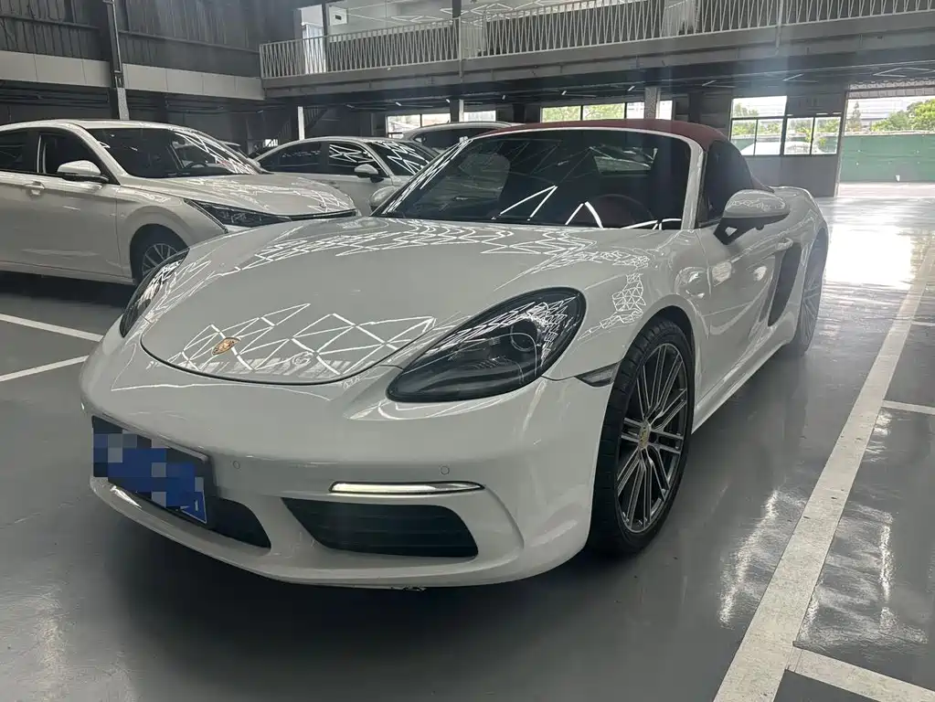 Porsche 718 2017