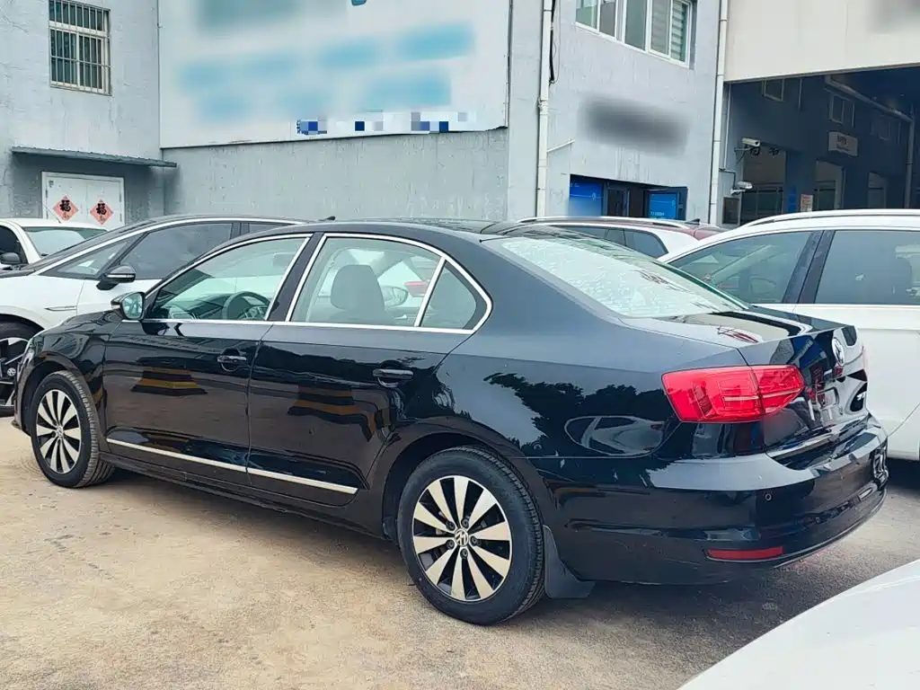 Volkswagen Sagitar — миниатюра 5