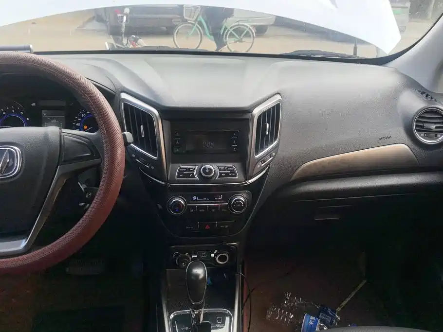 Changan CS15 — миниатюра 13