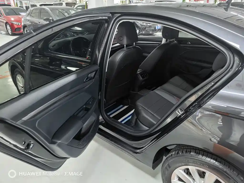 Volkswagen Bora — миниатюра 7