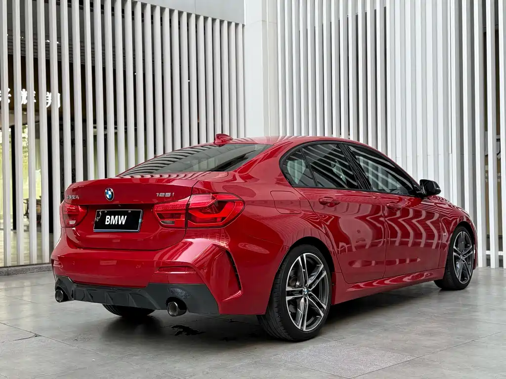 BMW 1 Series — миниатюра 12