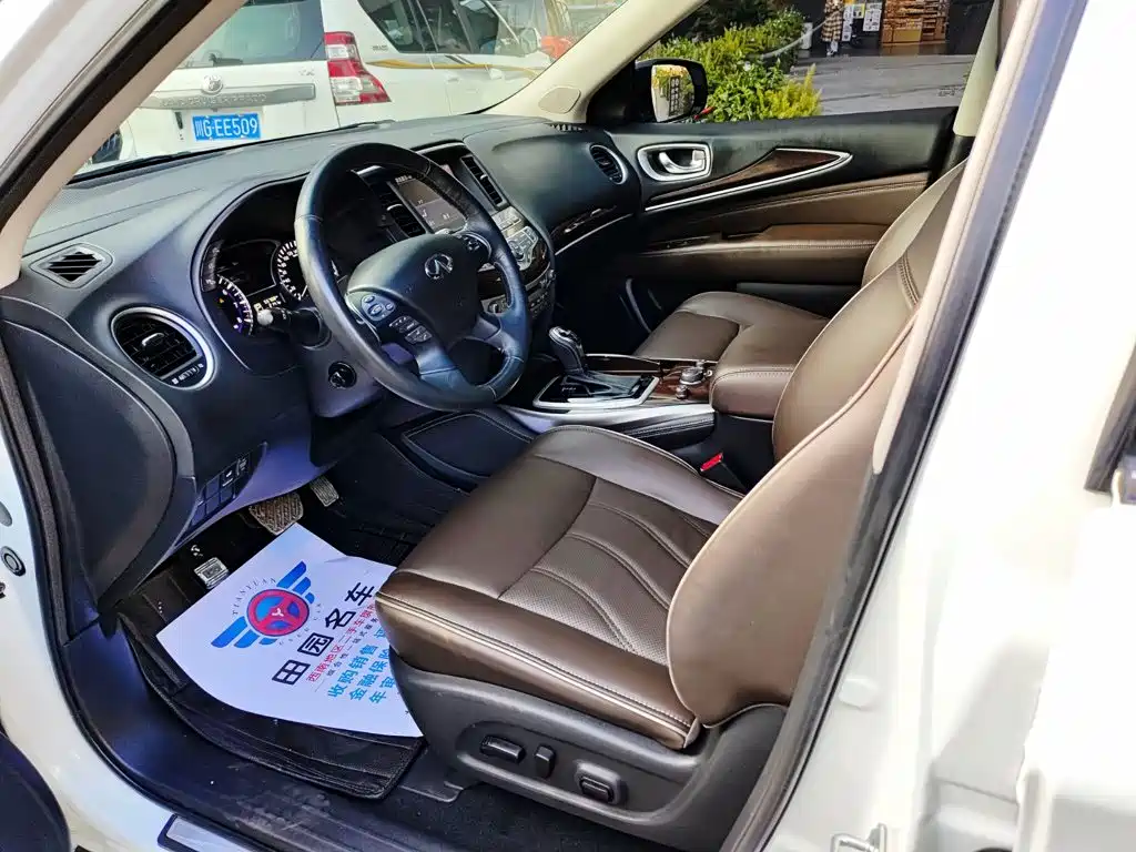 Infiniti QX60 (Import) — миниатюра 7