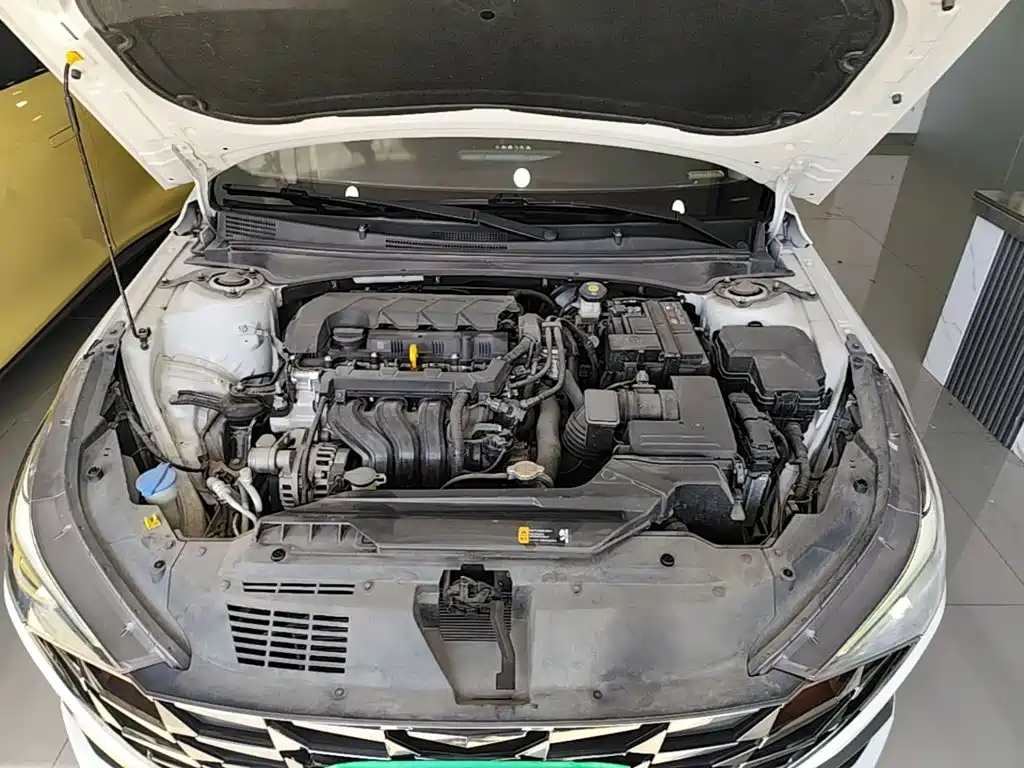 Hyundai Elantra — миниатюра 20
