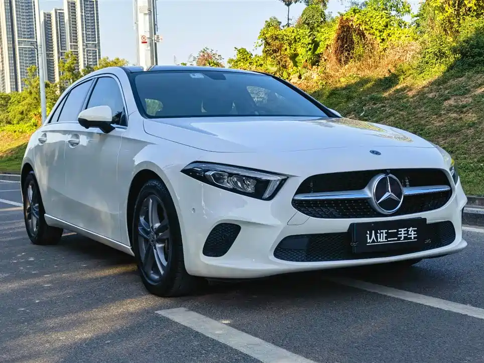 MERCEDES-BENZ A CLASS