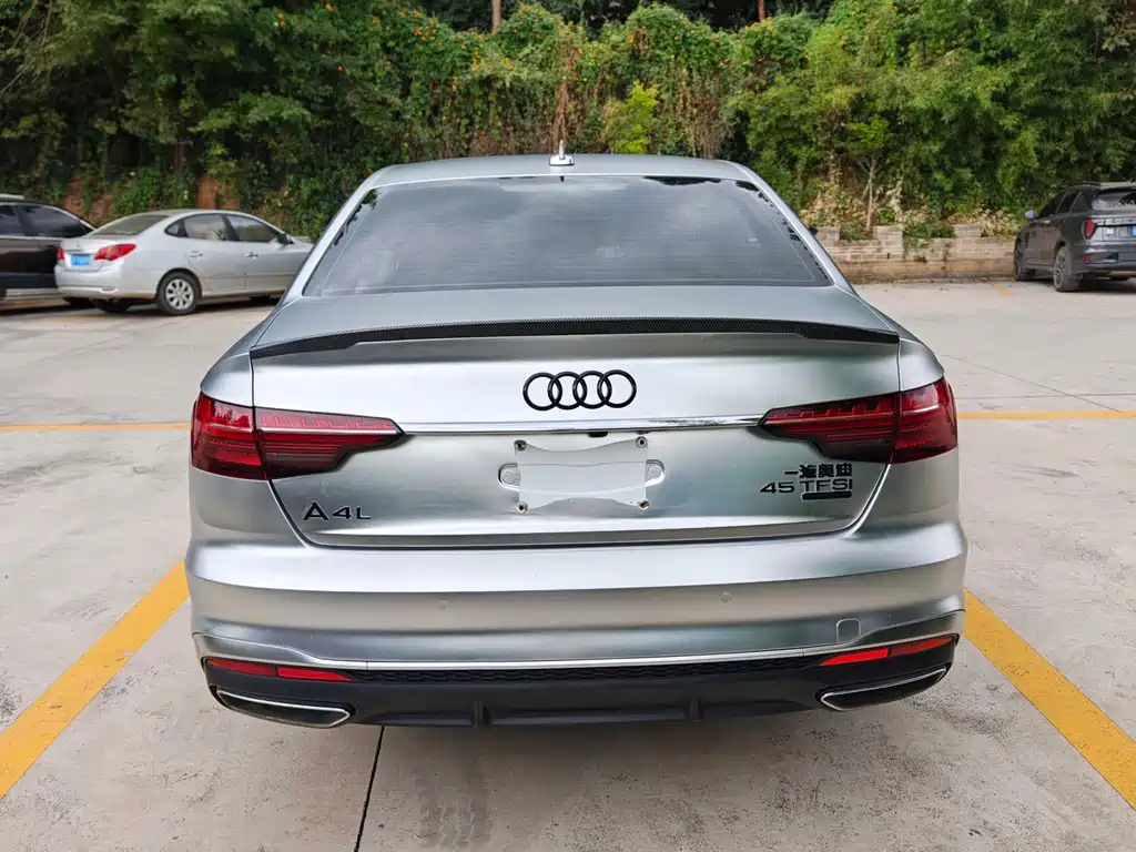 Audi A4L — миниатюра 6