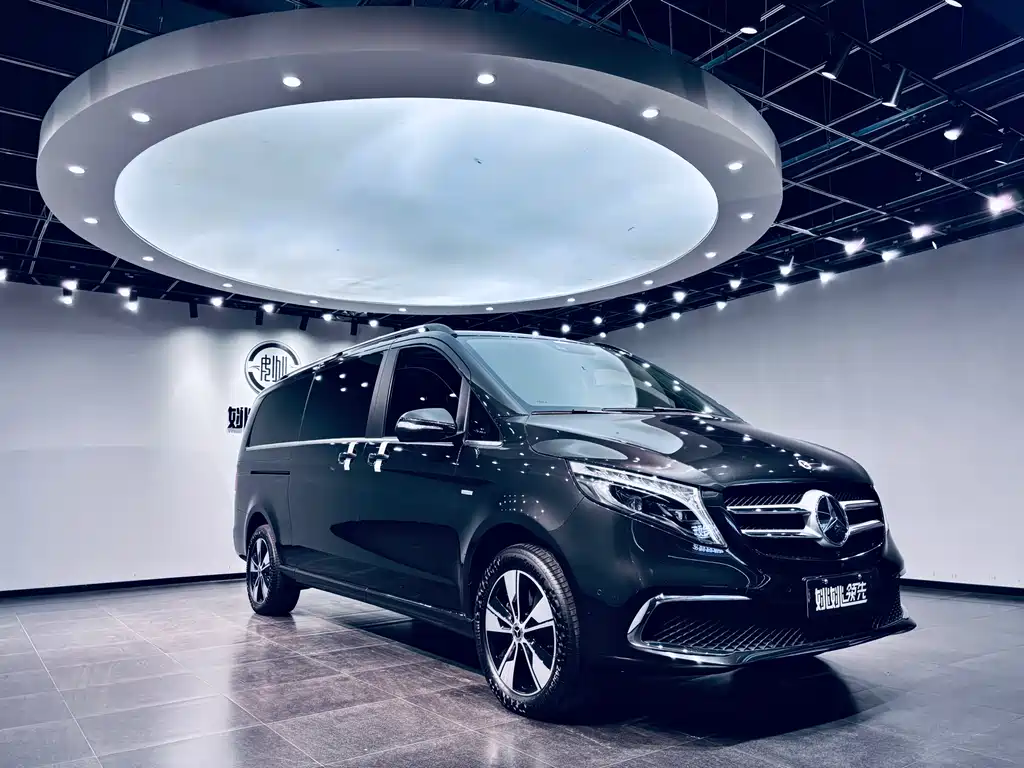 MERCEDES-BENZ V CLASS