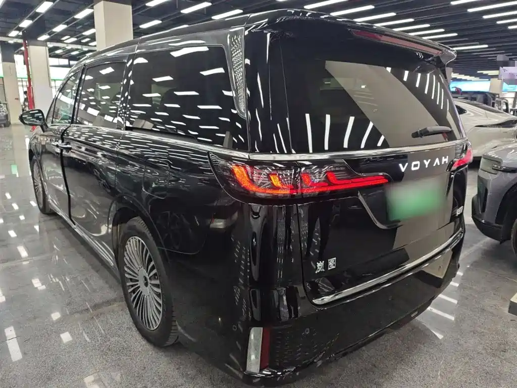 LANTU AUTOMOBILE LANTU DREAMER