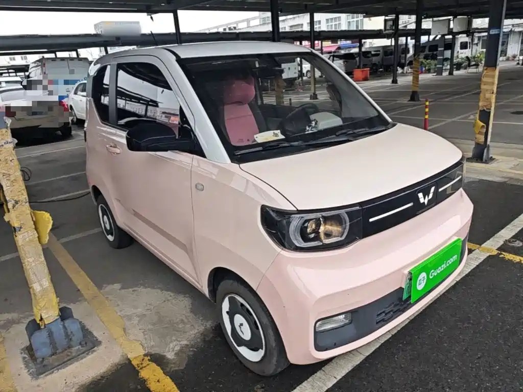 Wuling MINIEV — миниатюра 4