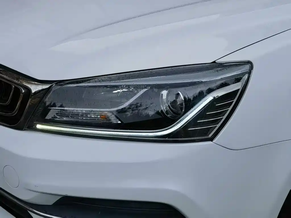 Geely Emgrand — миниатюра 24