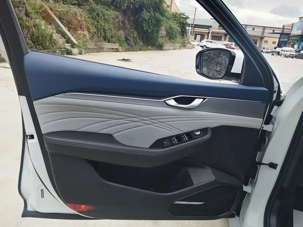 Geely Xingrui — миниатюра 6