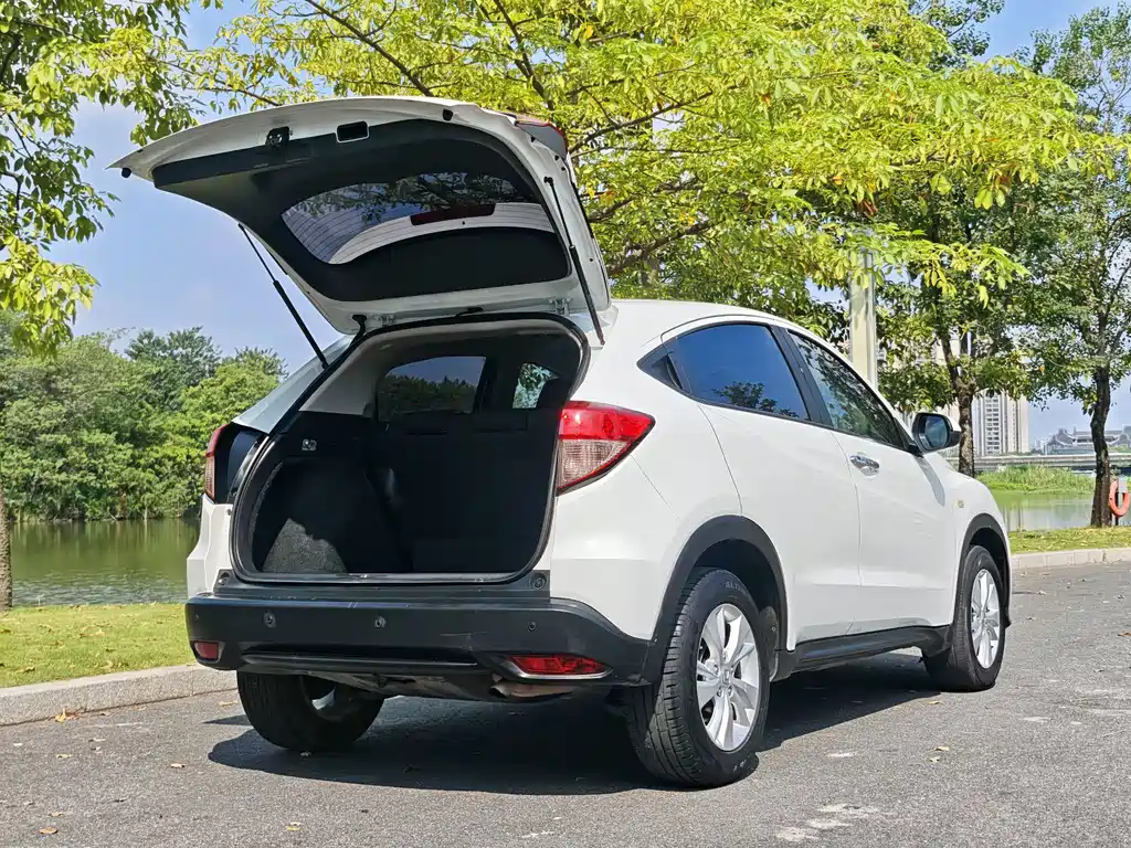 Honda Vezel — миниатюра 11