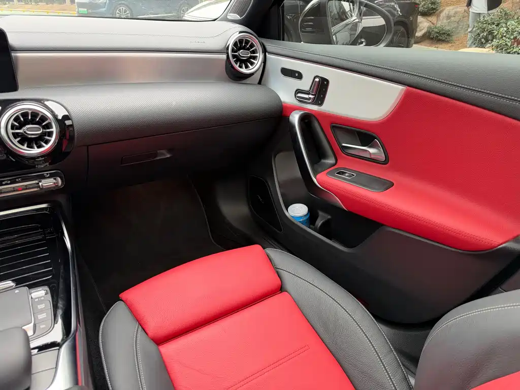 Mercedes-Benz A-Class AMG — миниатюра 8