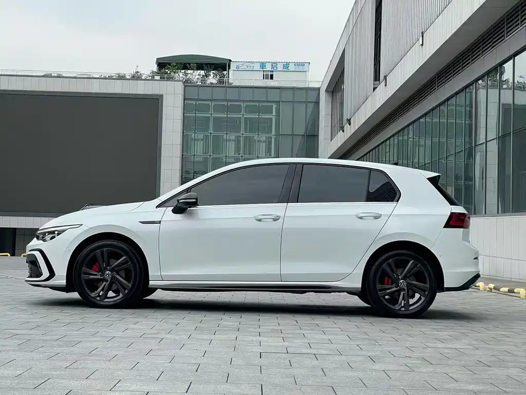 Volkswagen Golf — миниатюра 6