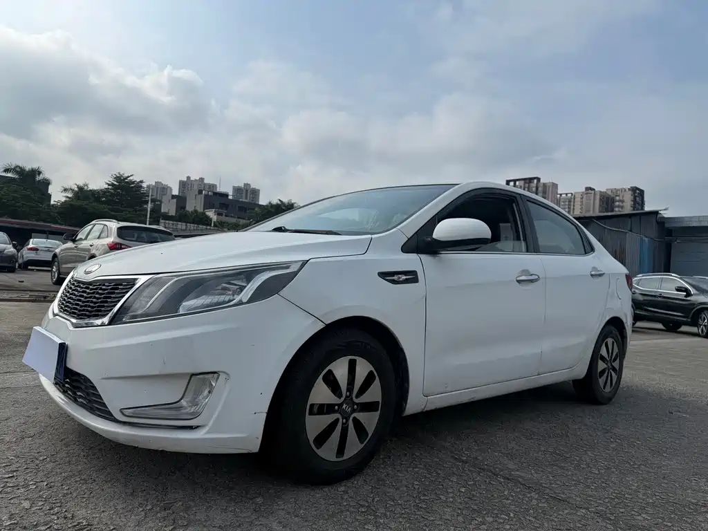 Kia K2
