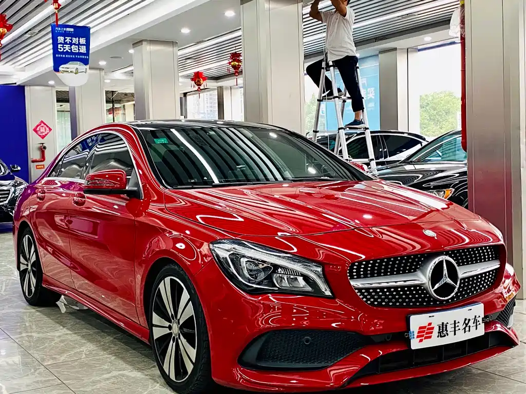 MERCEDES-BENZ  CLA