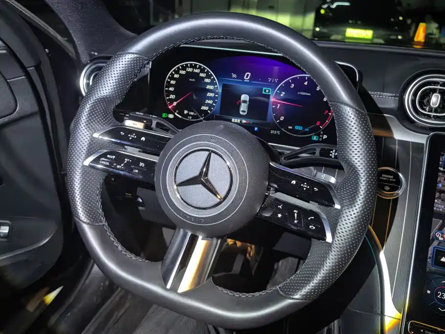 Mercedes-Benz C-Class — миниатюра 15