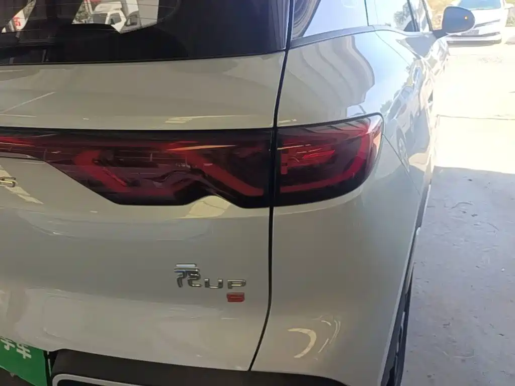 BYD Yuan UP — миниатюра 8