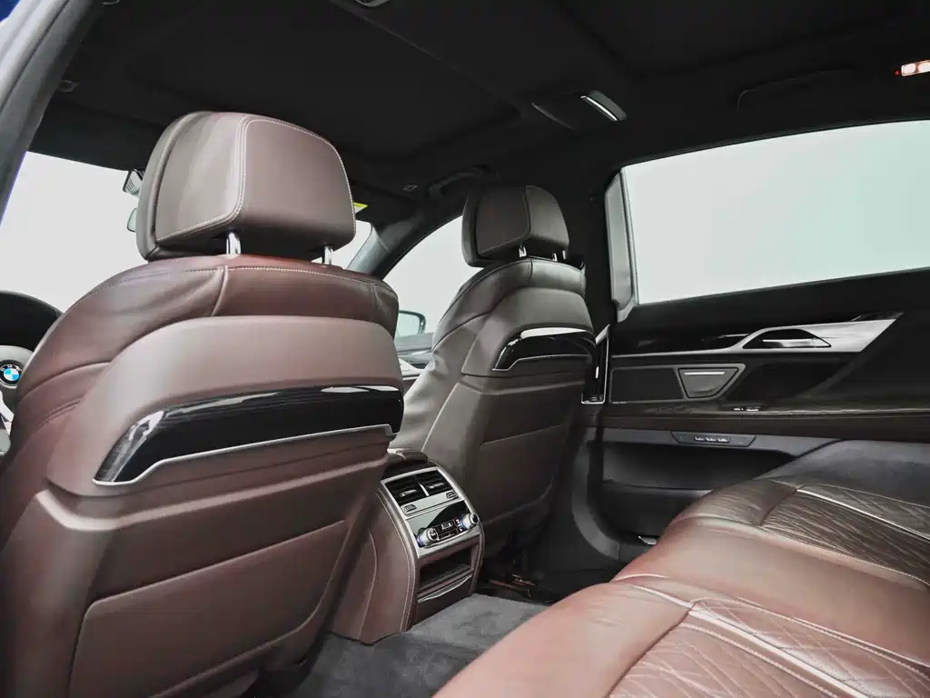 BMW 7 Series — фотографии объявления, Фото 28