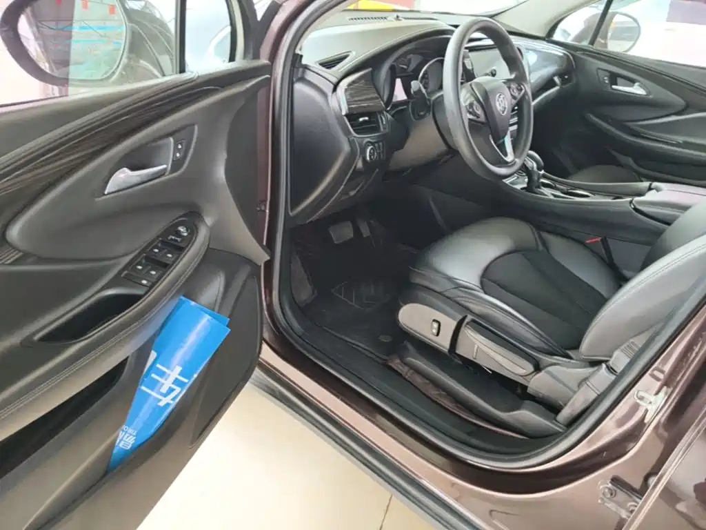 Buick Envision Plus — миниатюра 16