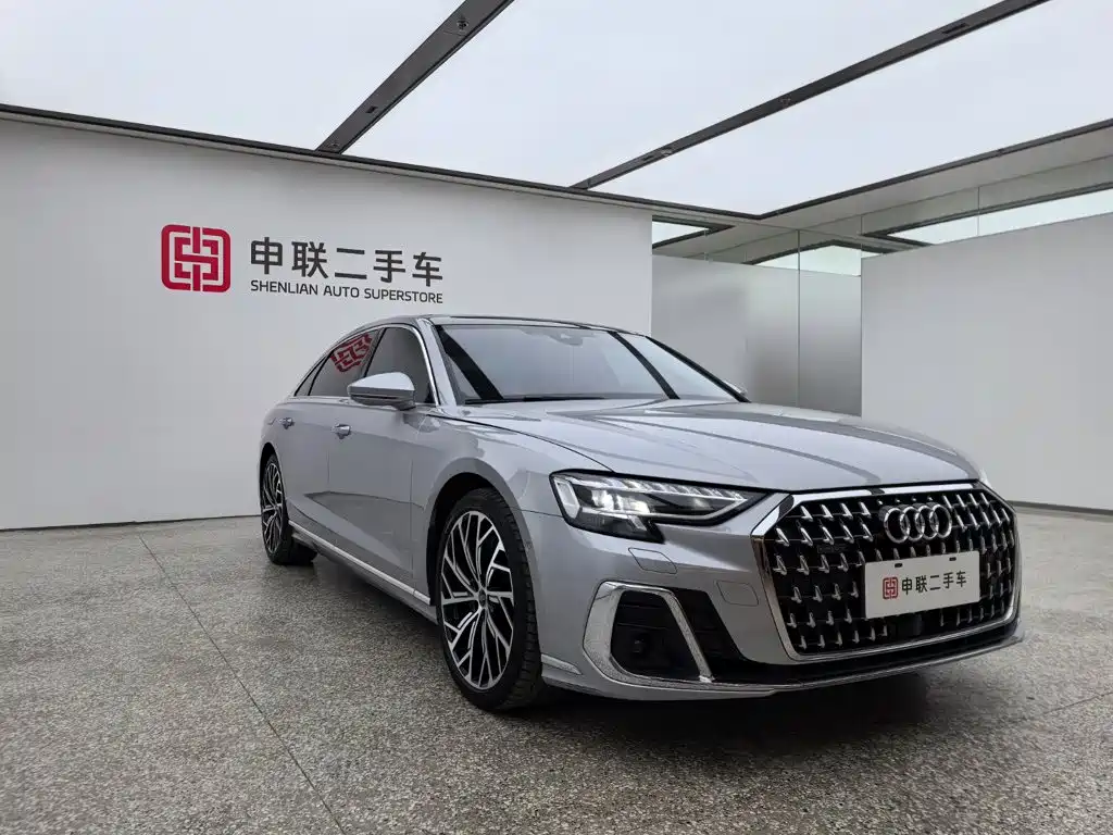 Audi A8 — миниатюра 5