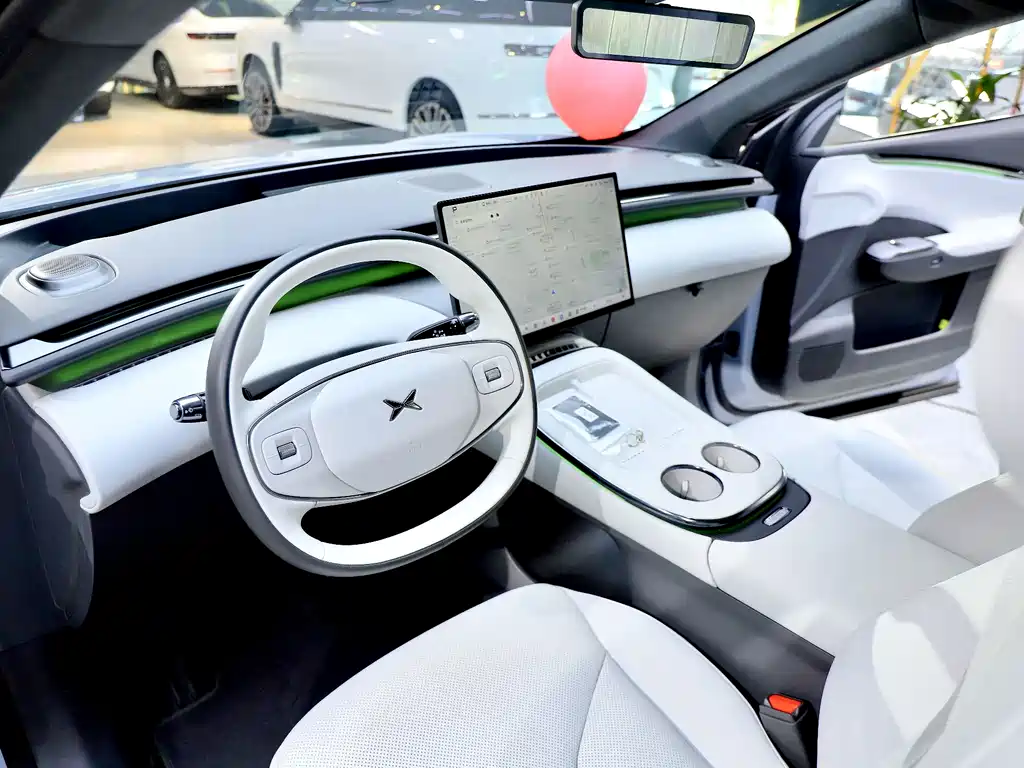 XPeng G7 — миниатюра 11