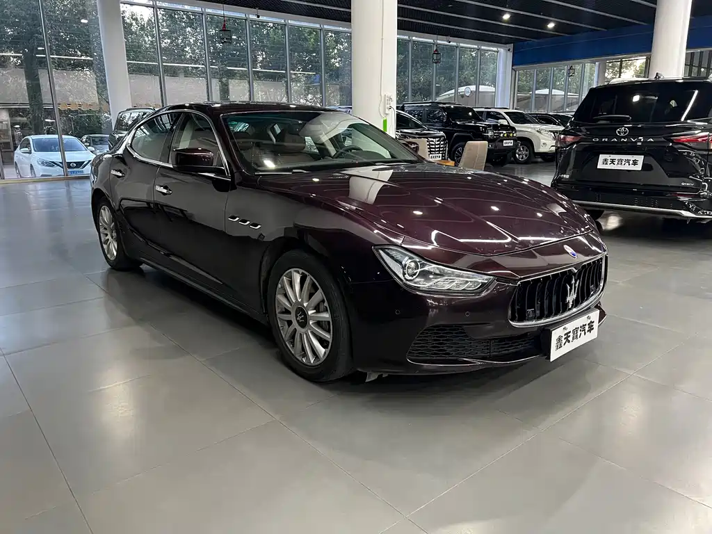 Maserati Ghibli — миниатюра 4