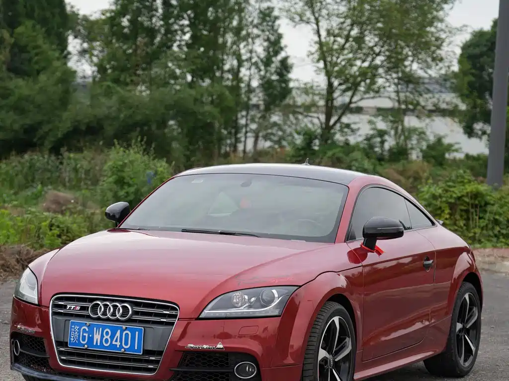 Audi TT 2012