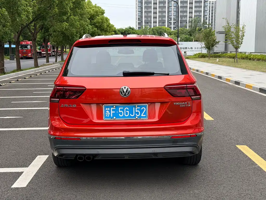 Volkswagen Tiguan L — миниатюра 5