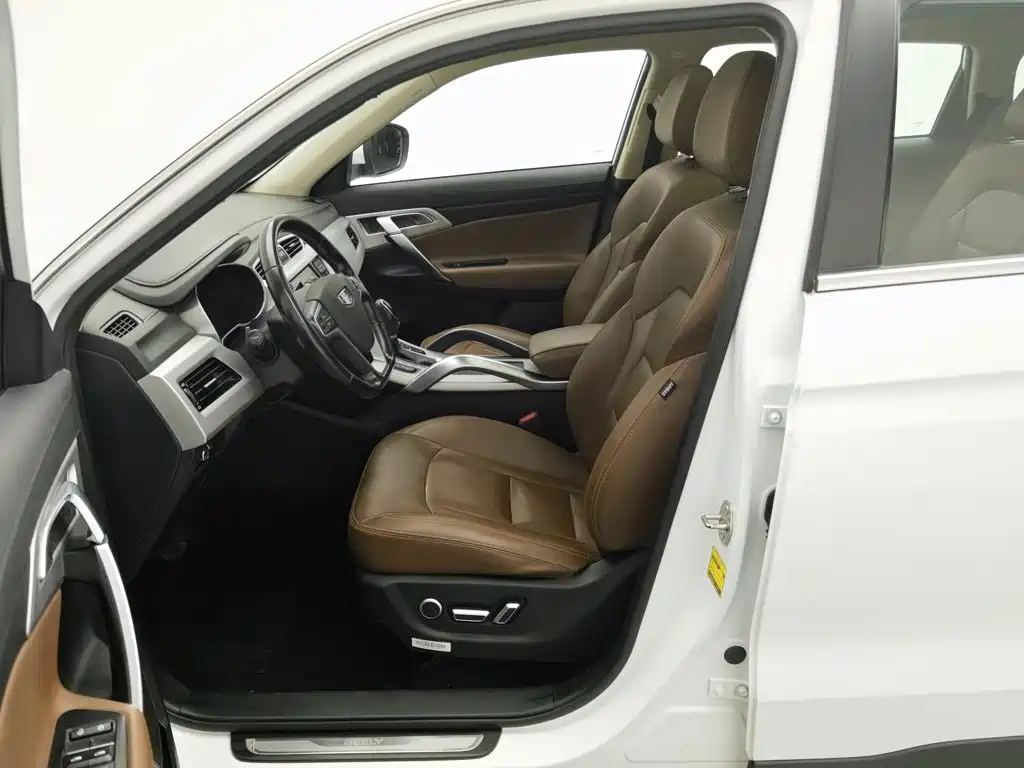 Geely Boyue — миниатюра 10