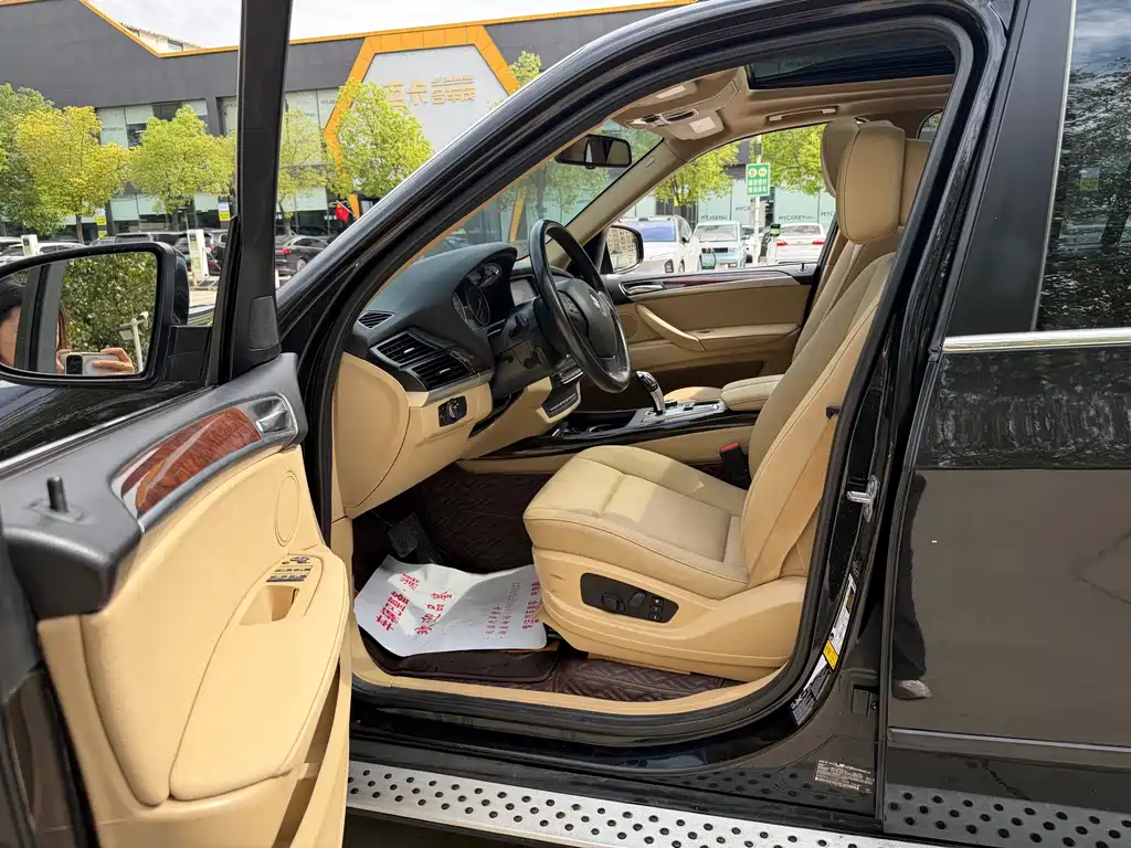 BMW X5 (Import) — миниатюра 4