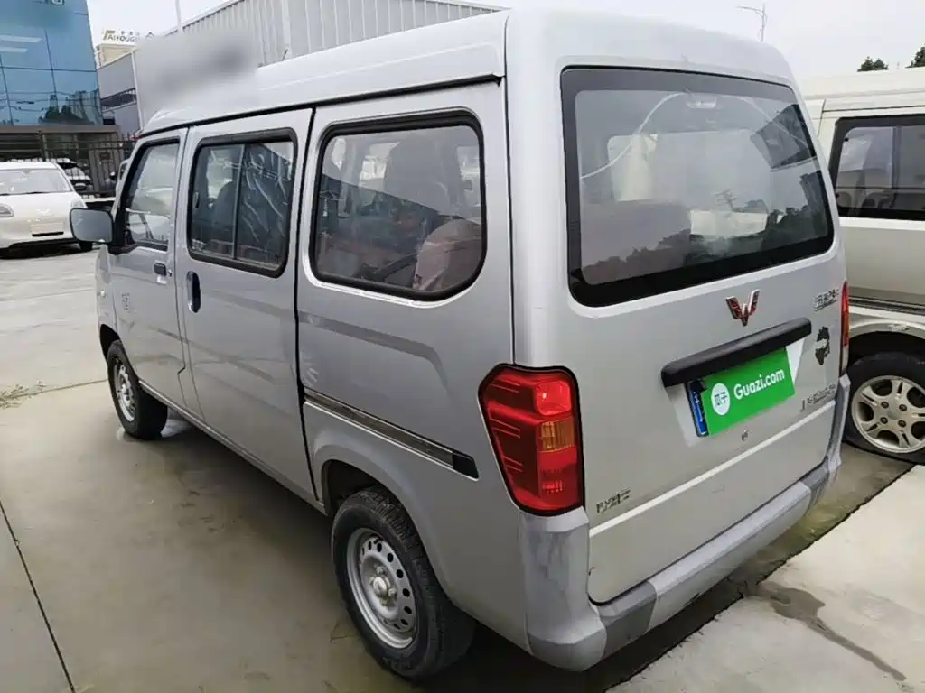 Wuling Zhiguang — миниатюра 5