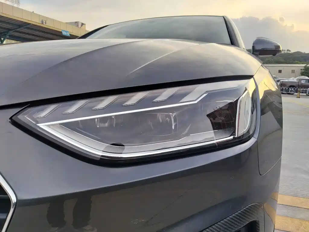 Audi A4L 2020 40 TFSI Fashion