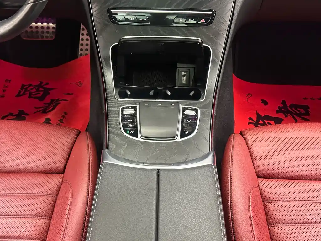 Mercedes-Benz C-Class (Import) — миниатюра 19
