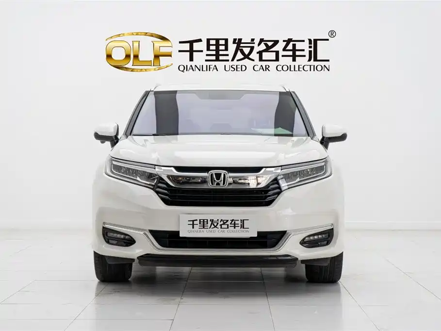HONDA CROWN ROAD