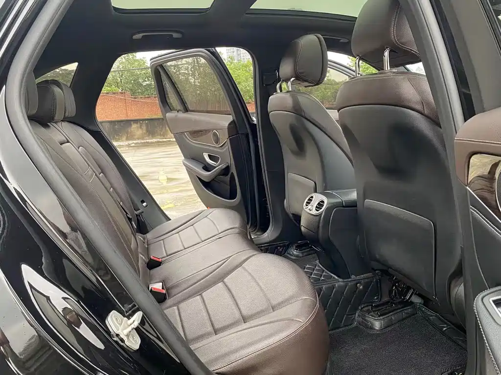 Mercedes-Benz GLC 2016 GLC 260 4MATIC