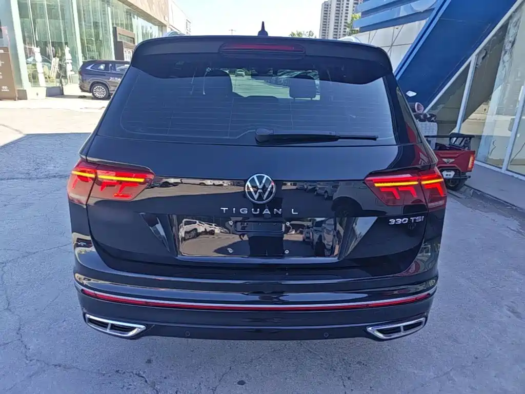 Volkswagen Tiguan L — миниатюра 6