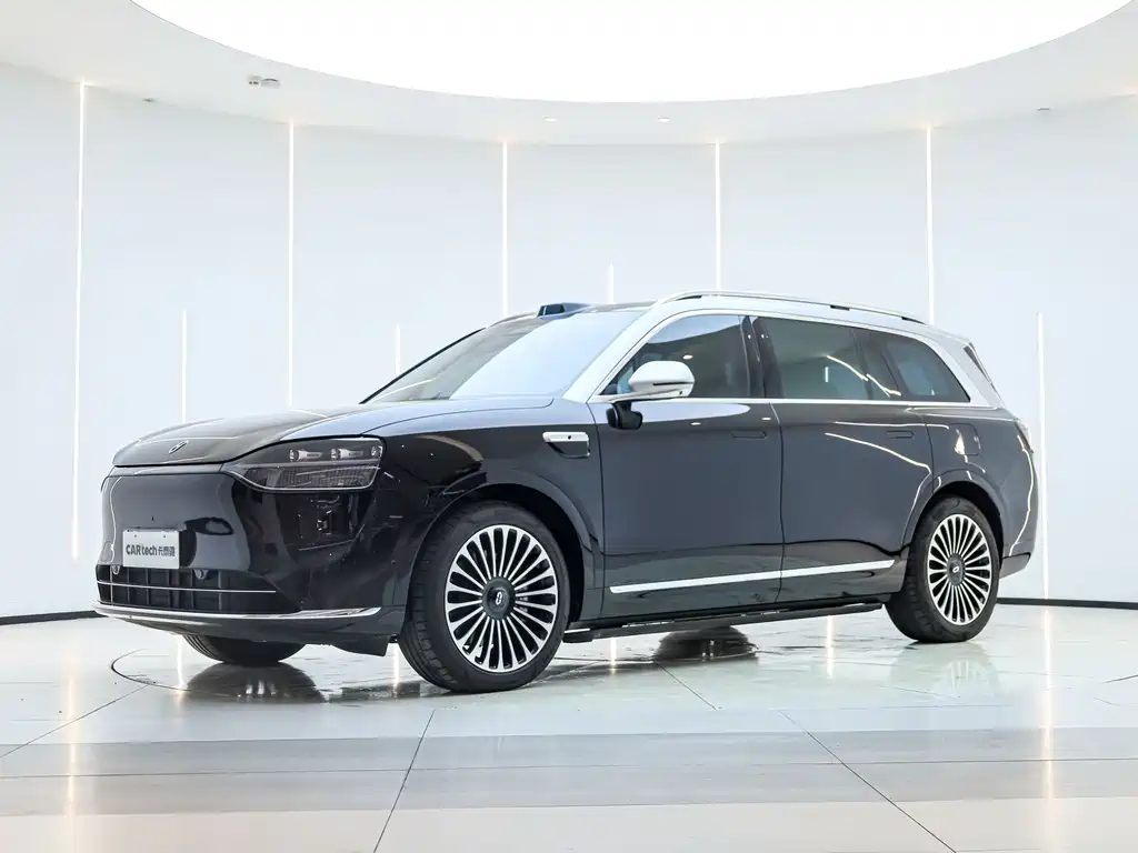 AITO ASK THE WORLD M9