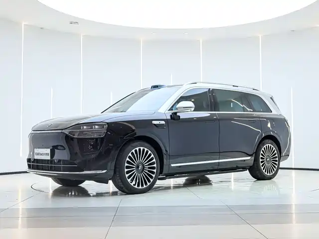 AITO ASK THE WORLD M9 2025