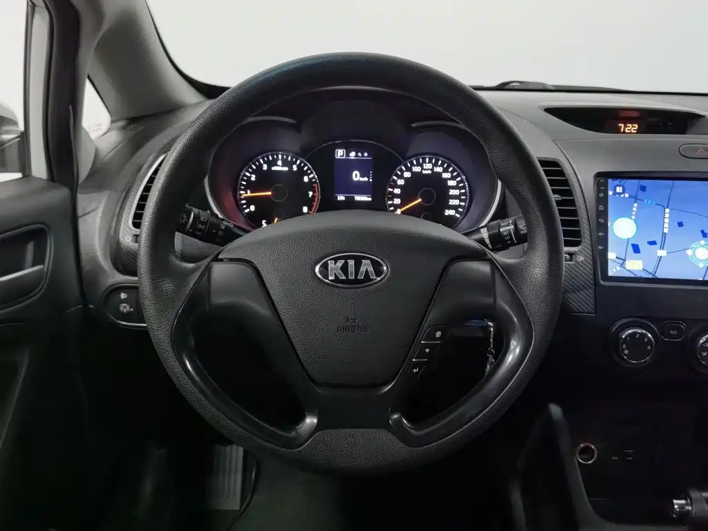 Kia K3 — миниатюра 11