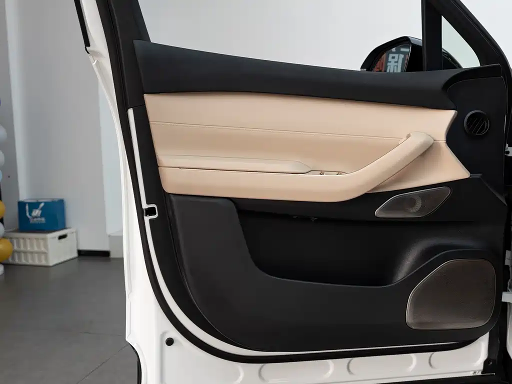 NIO EC7 — миниатюра 10