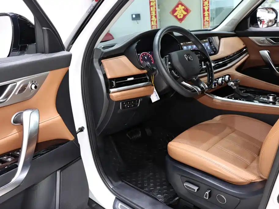 Changan CS95 2.0T 2WD Luxury Type, фото 9